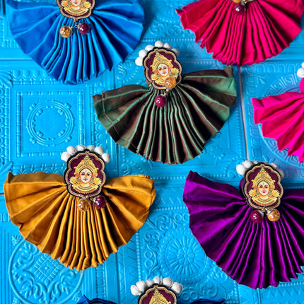 5 pack - Blouse Piece with Haldi Kumkum/Thambulam set Devi Ammavaru Amman Face