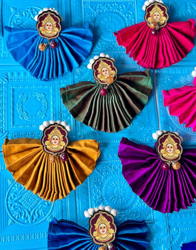 5 pack - Blouse Piece with Haldi Kumkum/Thambulam set Devi Ammavaru Amman Face