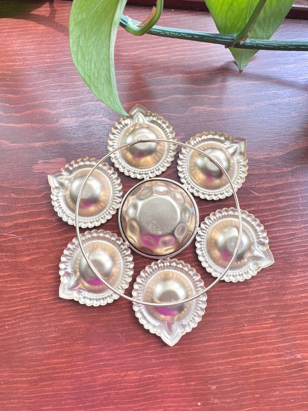7in Diya Urli