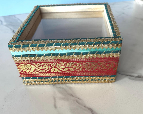 Traditional Wooden Box with Acrylic Top gift box