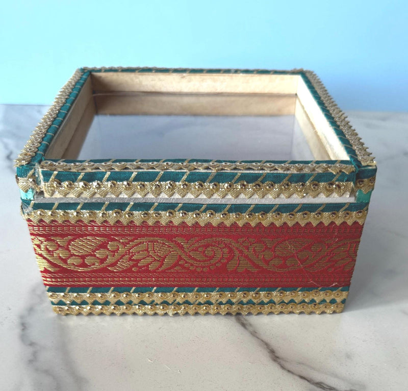 Traditional Wooden Box with Acrylic Top gift box