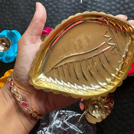 Shell shaped Small Brass plate