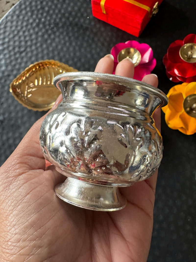 5pcs German Siver bowl with Potli Gift Bag